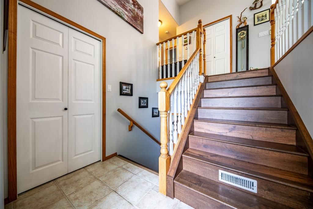 10905 91 Street  - Photo 6