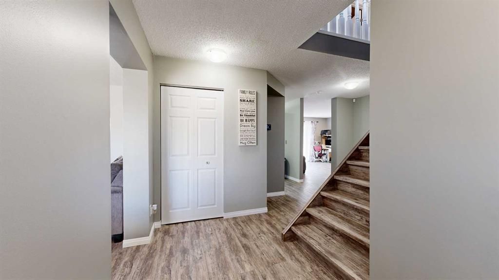 6413 94A Street  - Photo 10