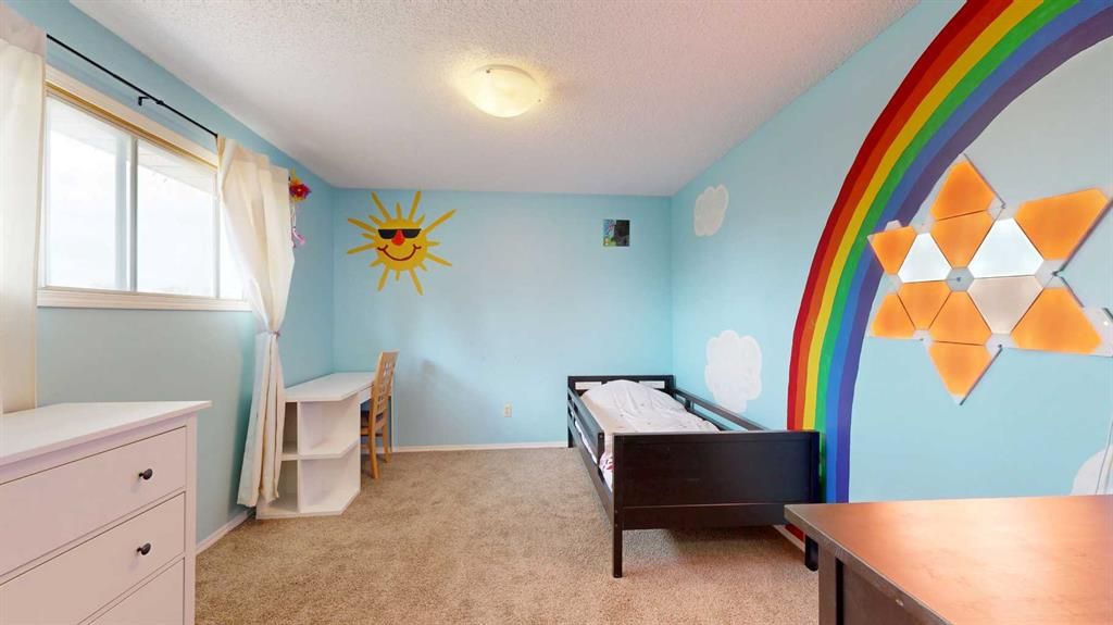 6413 94A Street  - Photo 23
