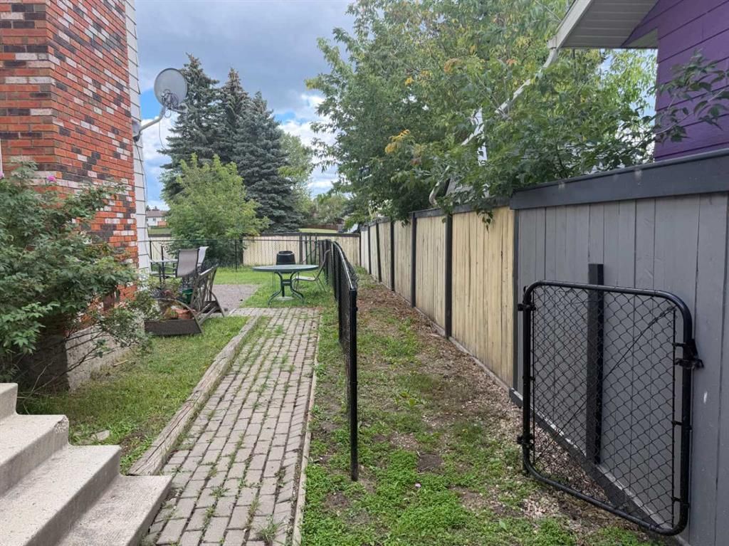6413 94A Street  - Photo 32