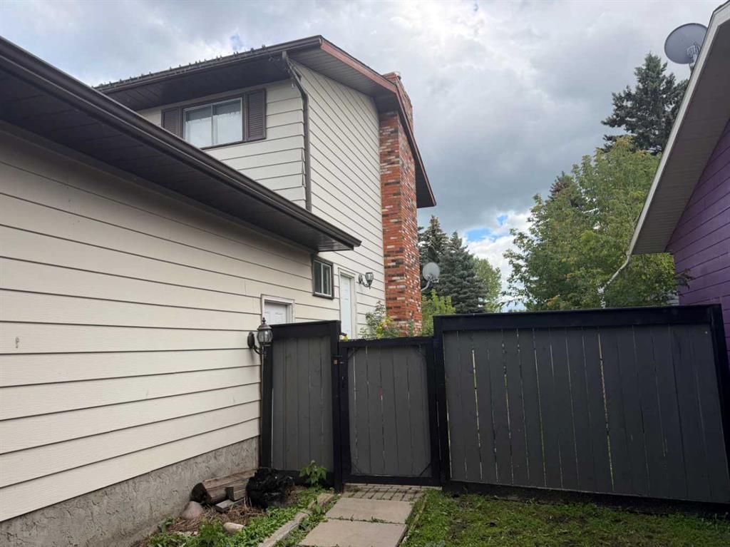 6413 94A Street  - Photo 33