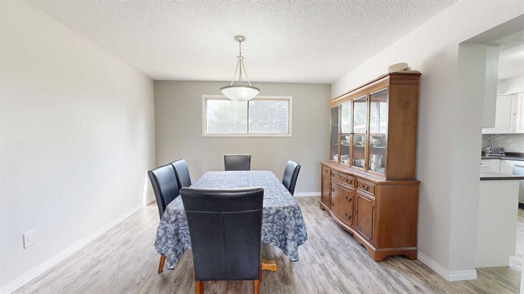 6413 94A Street  - Photo 7