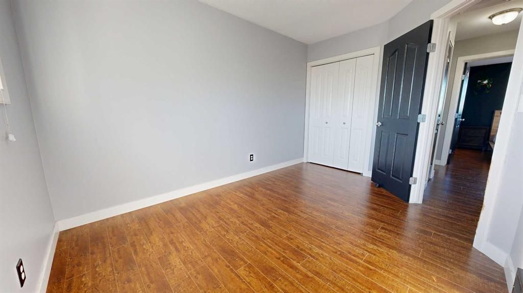 7901 Westpointe Drive  - Photo 23