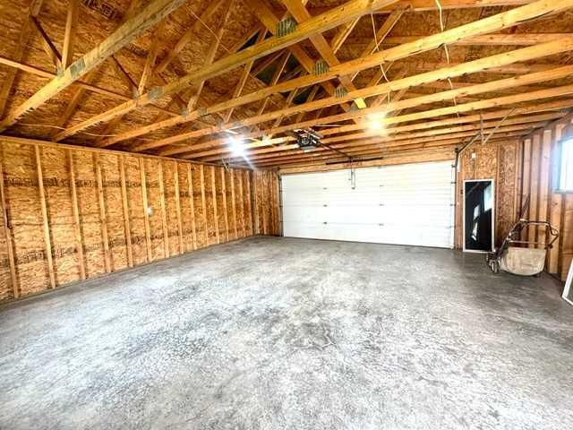 140 Pinnacle Boulevard  - Photo 28