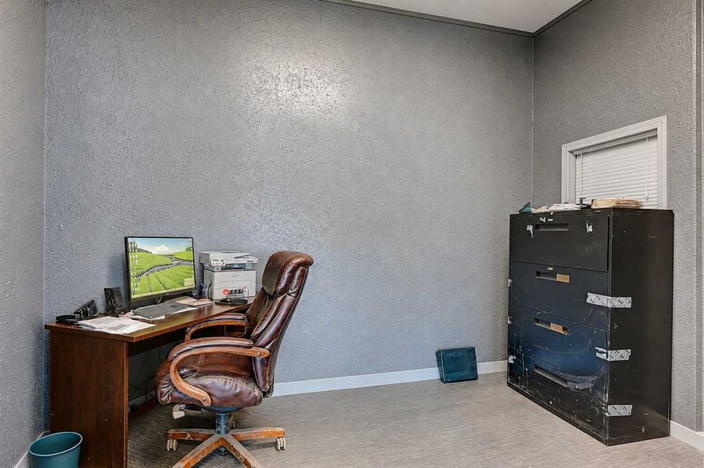 10426 95 Avenue  - Photo 18
