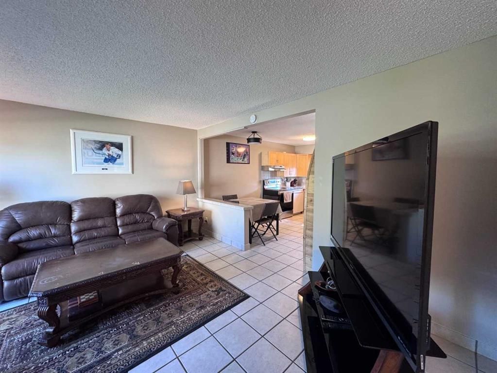 10029 80 Avenue  - Photo 6