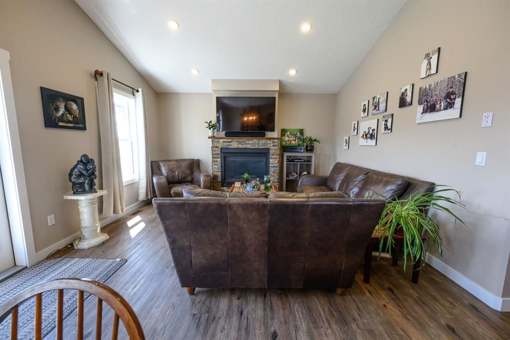 9211 95 Avenue  - Photo 11