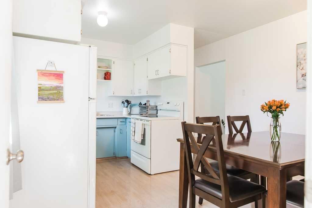8803 98 Street  - Photo 15