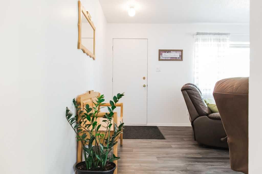 8803 98 Street  - Photo 23
