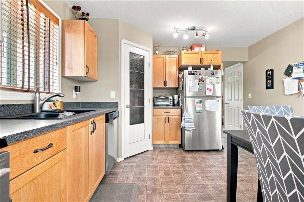 6918 88A Street  - Photo 10