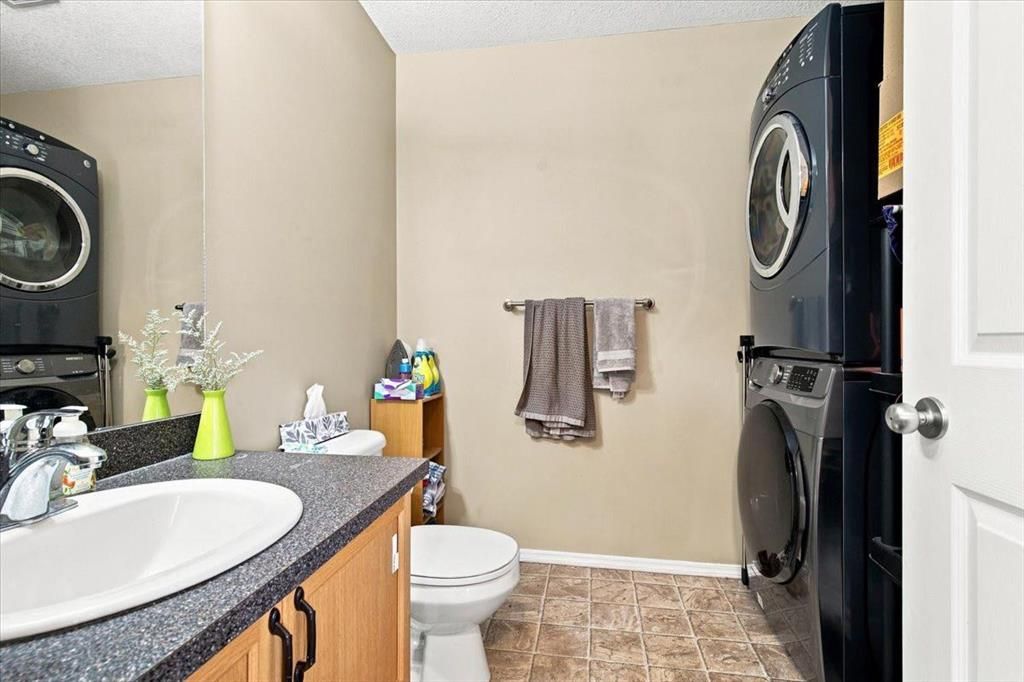 6918 88A Street  - Photo 12