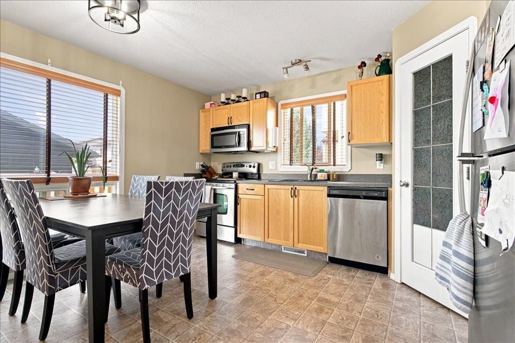 6918 88A Street  - Photo 8