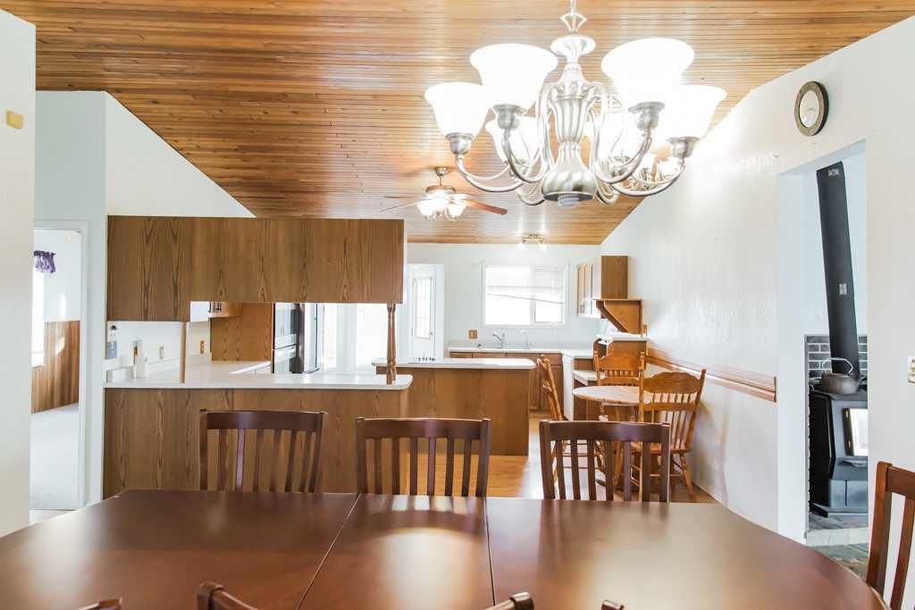 722055 Range Road 43   - Photo 13