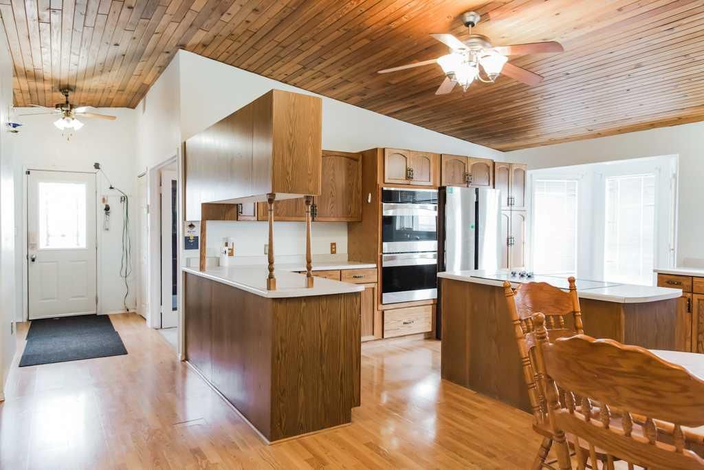 722055 Range Road 43   - Photo 18