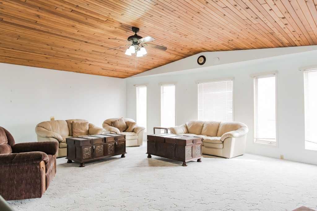 722055 Range Road 43   - Photo 28