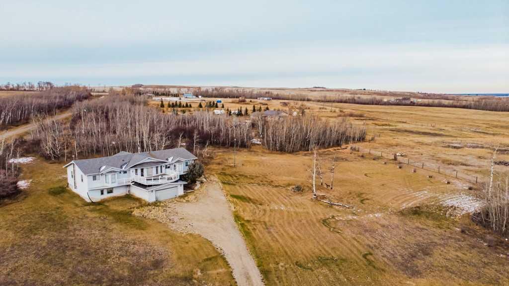722055 Range Road 43   - Photo 4