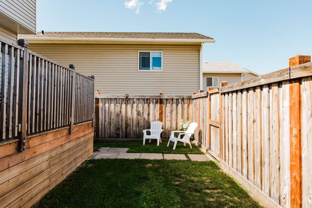 8852 96 Avenue  - Photo 44