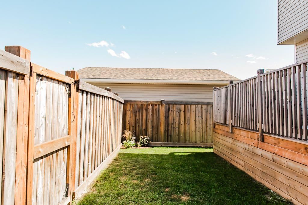8852 96 Avenue  - Photo 45