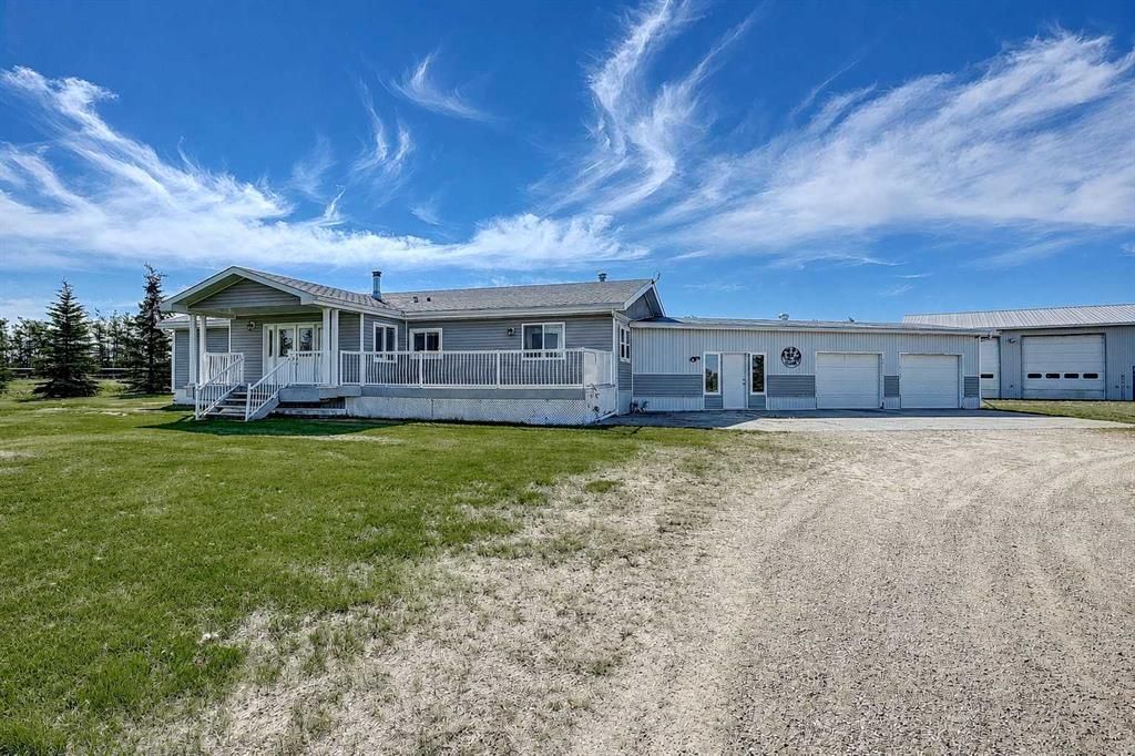 743073 Highway 2   - Photo 1