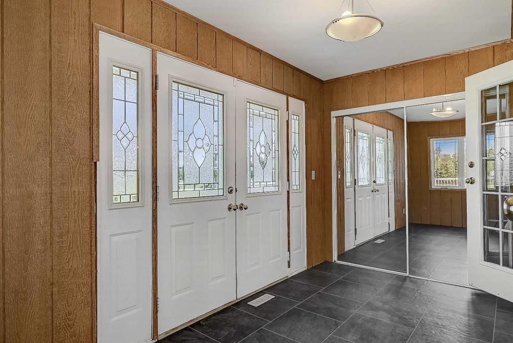 743073 Highway 2   - Photo 11
