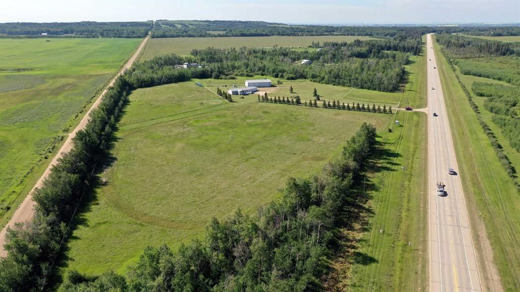 743073 Highway 2   - Photo 37