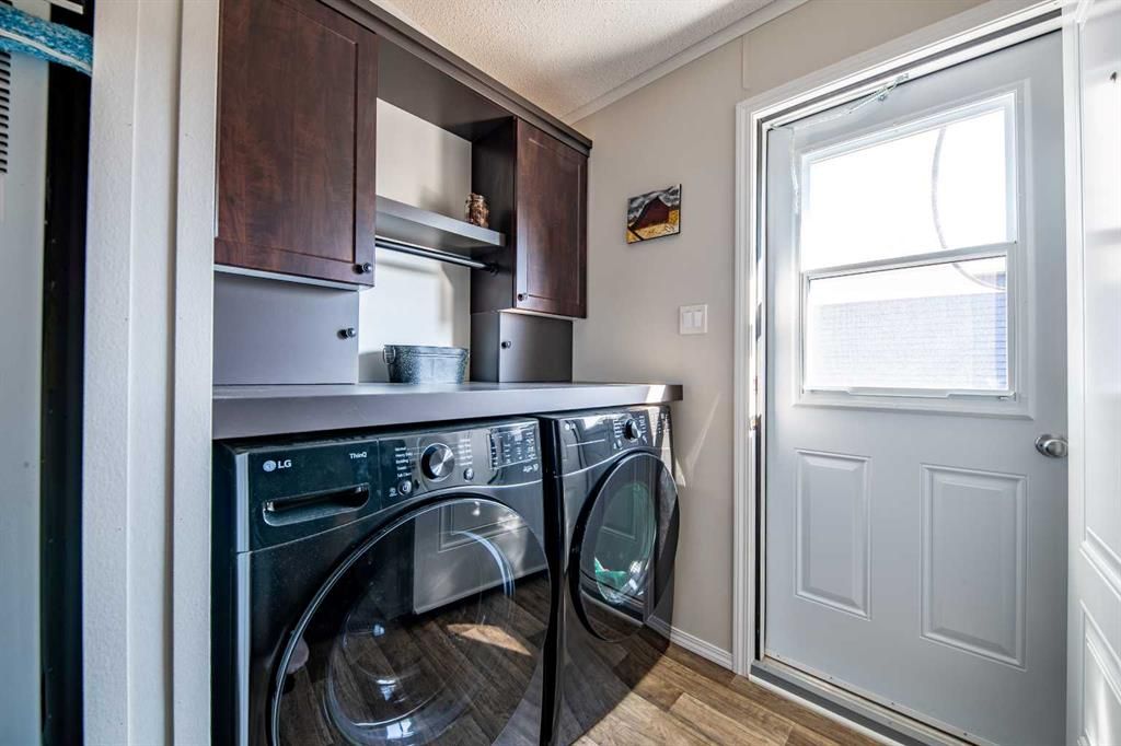 129-11850, 84 ave   - Photo 12