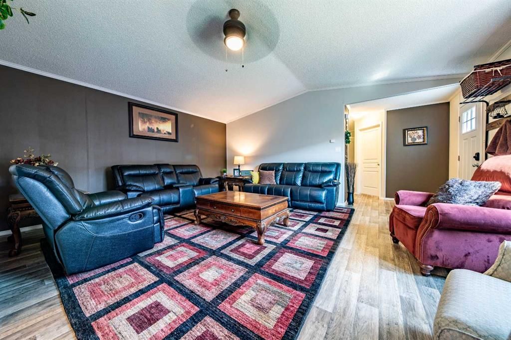 129-11850, 84 ave   - Photo 5