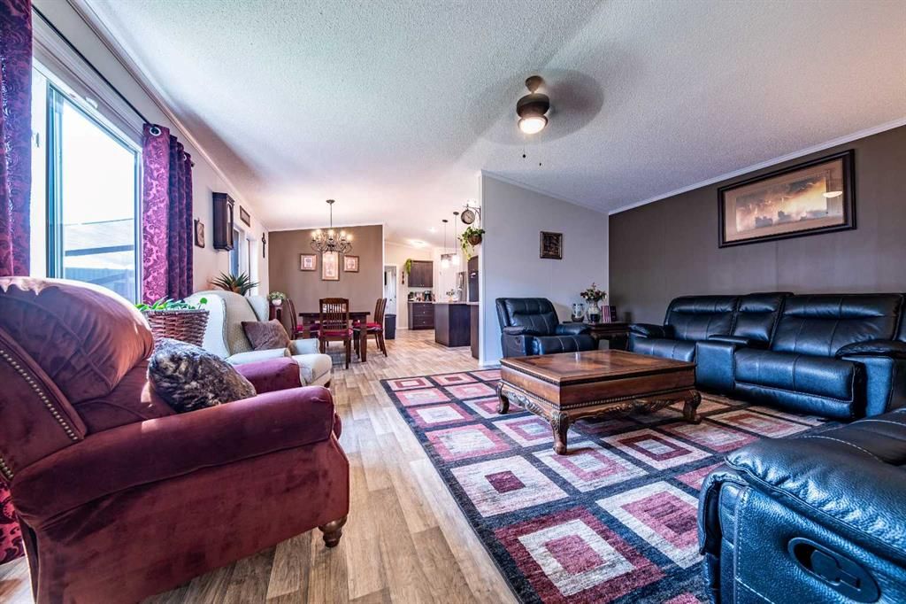 129-11850, 84 ave   - Photo 6