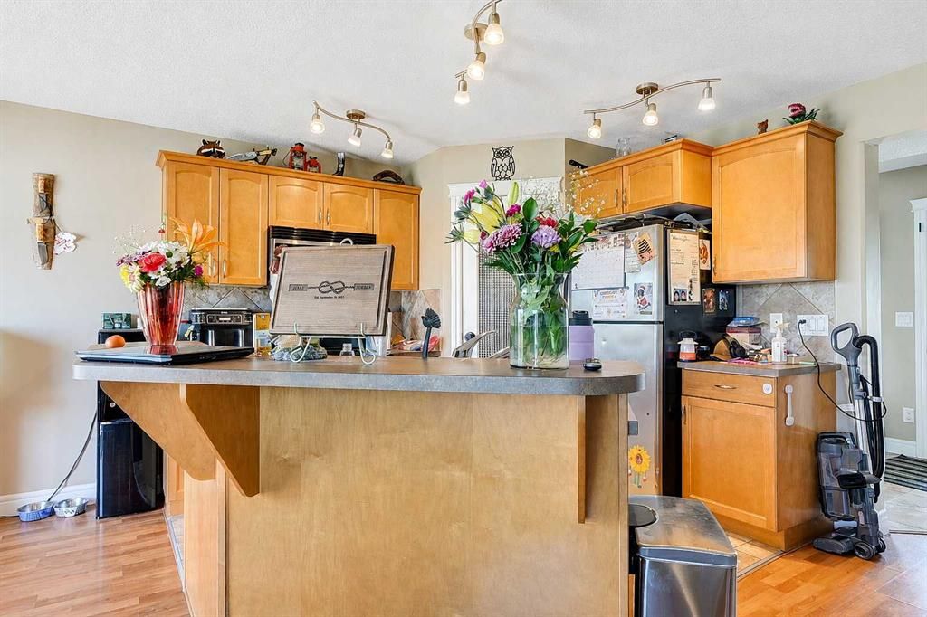 9022 131 Avenue  - Photo 3