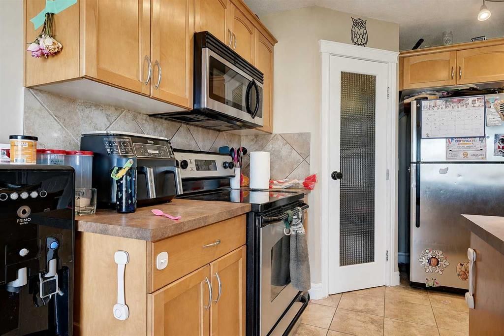 9022 131 Avenue  - Photo 5