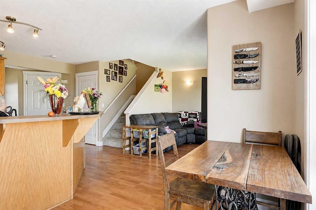9022 131 Avenue  - Photo 8