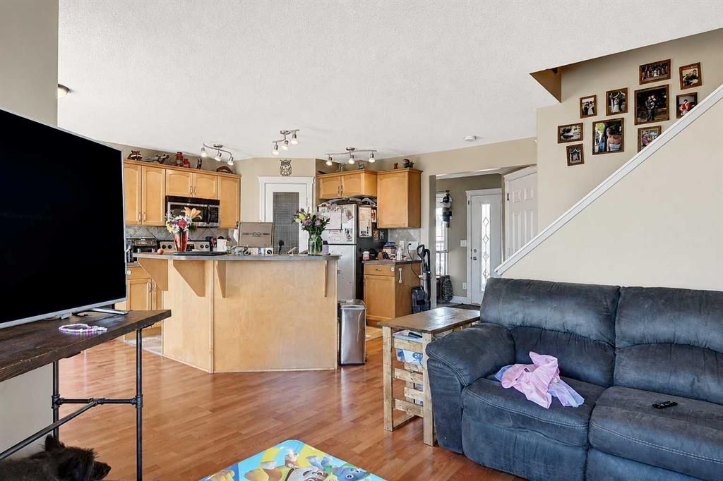 9022 131 Avenue  - Photo 9