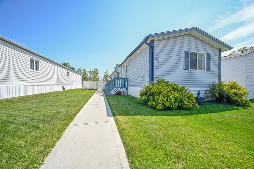 304 Scott Lane  - Photo 2