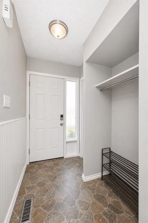 7811 Cedarwood Park  - Photo 4