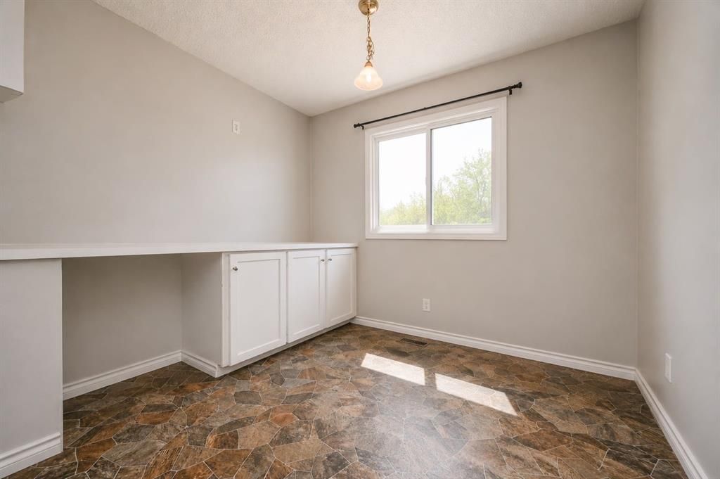 7811 Cedarwood Park  - Photo 7