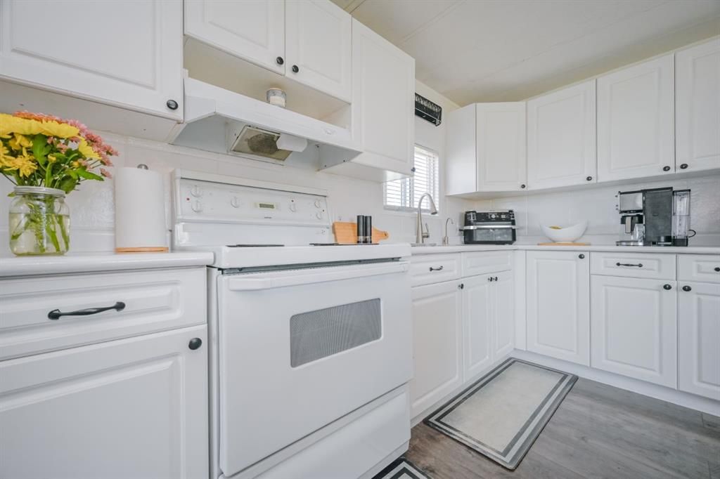 110, 10615 88 Street  - Photo 13