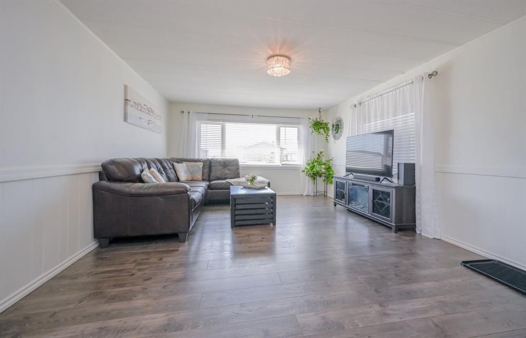 110, 10615 88 Street  - Photo 9