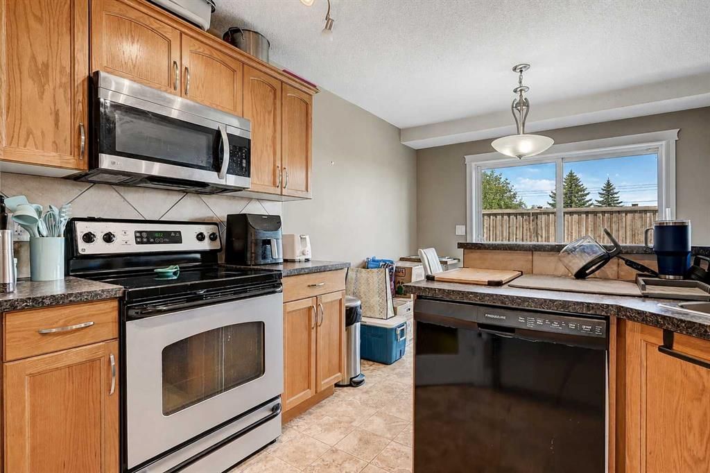 9026 131 Avenue  - Photo 10