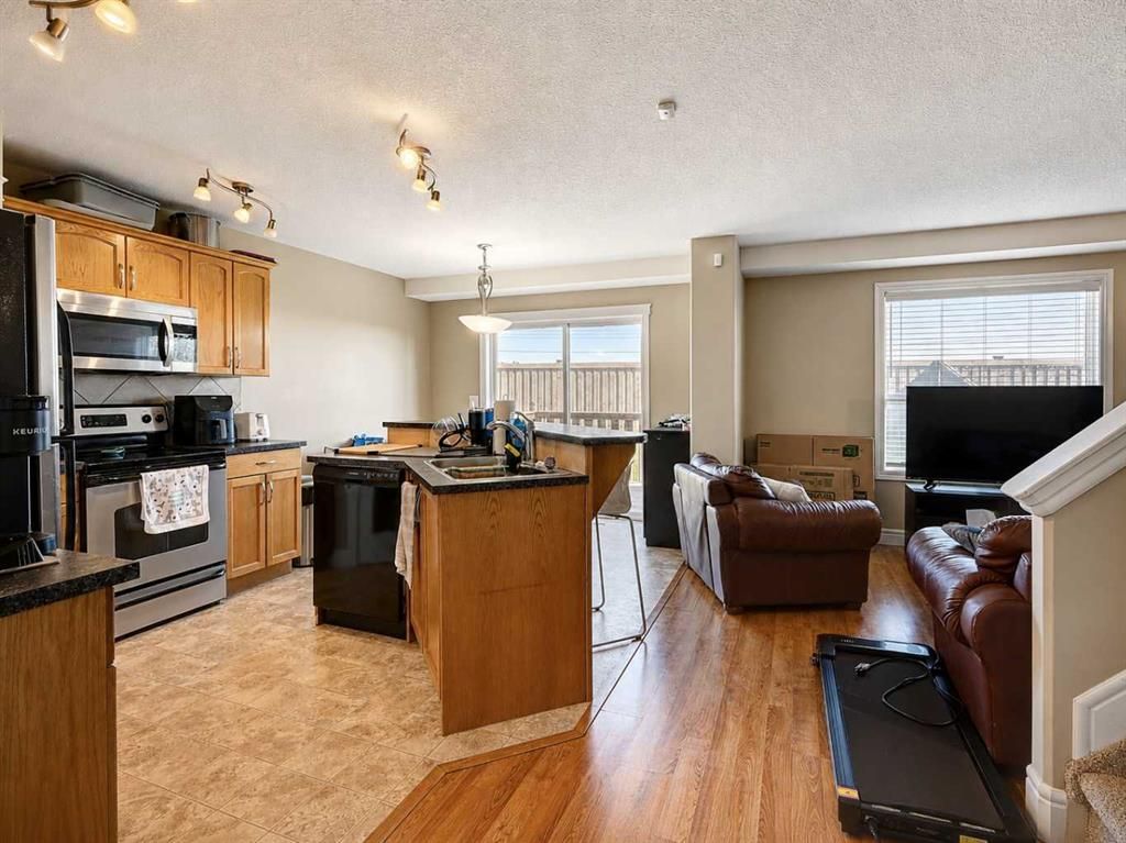 9026 131 Avenue  - Photo 11