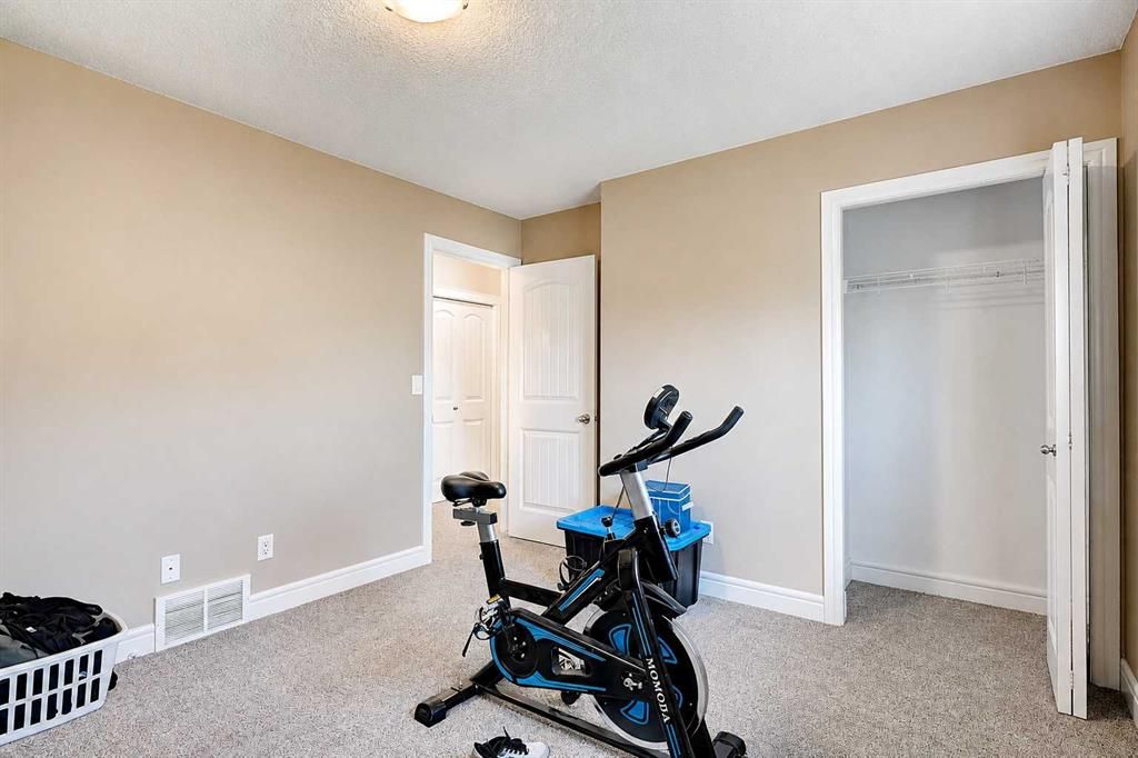 9026 131 Avenue  - Photo 17