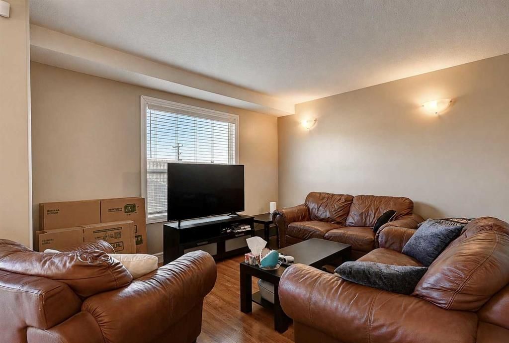 9026 131 Avenue  - Photo 5