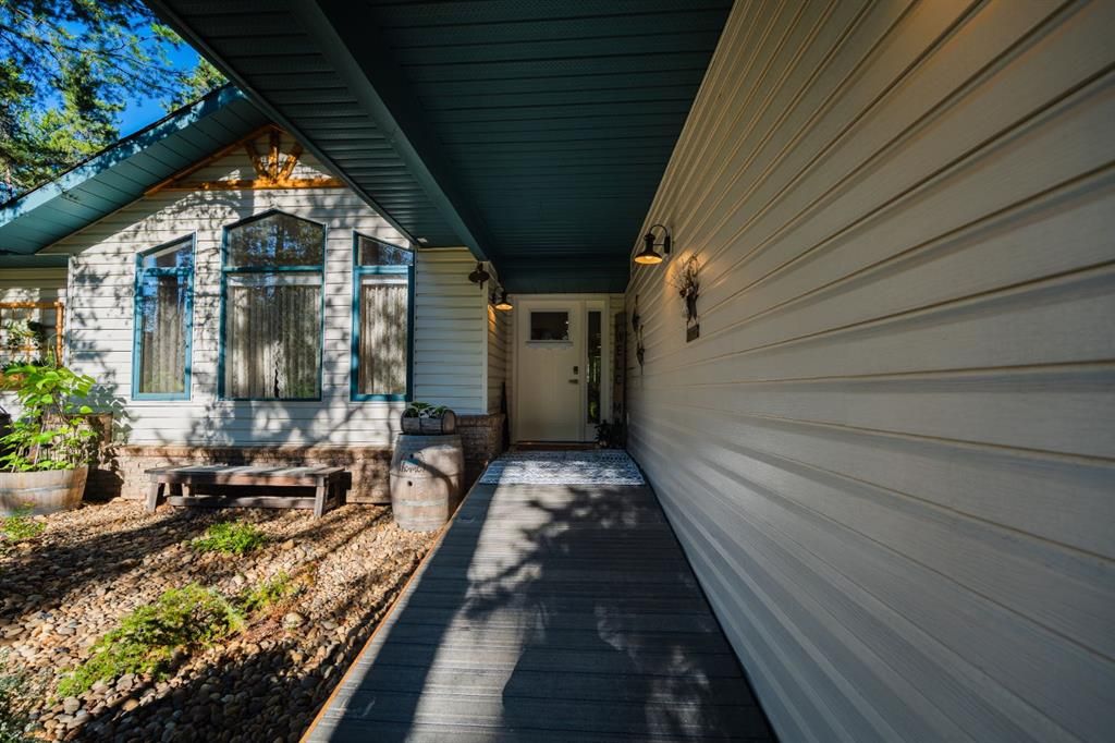 6, 60031 704A Township  - Photo 4