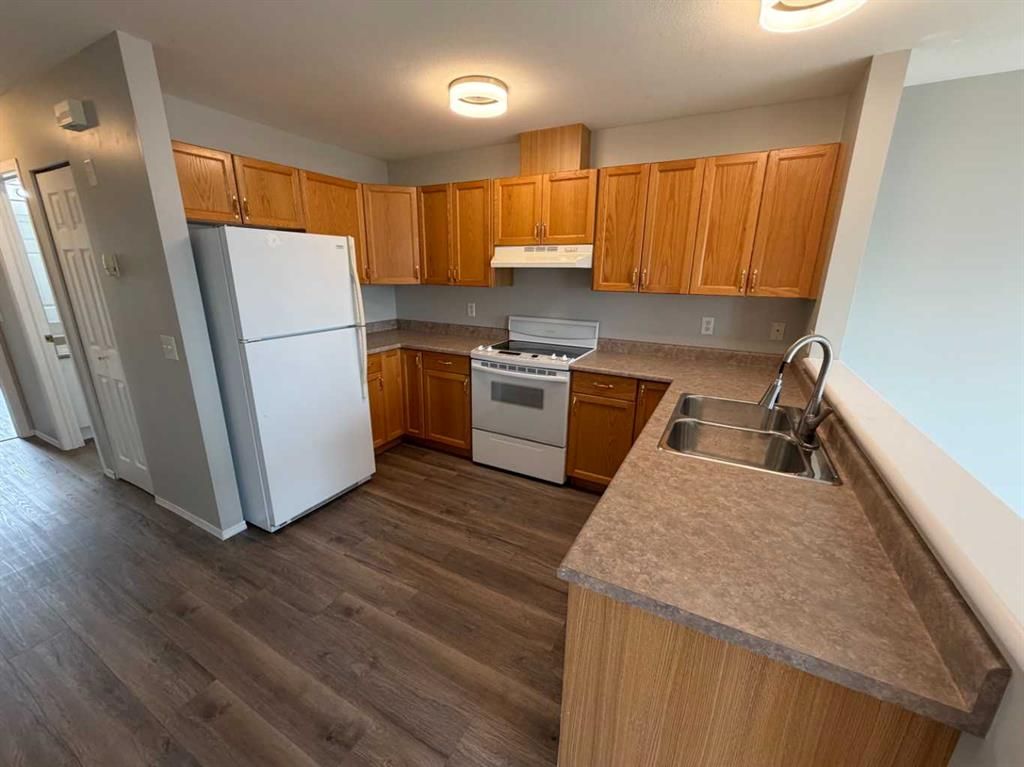 7213 105 Street  - Photo 7