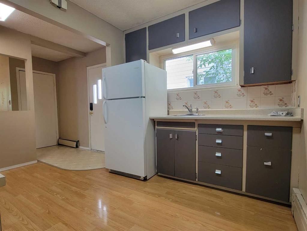 10215 106 Avenue  - Photo 6