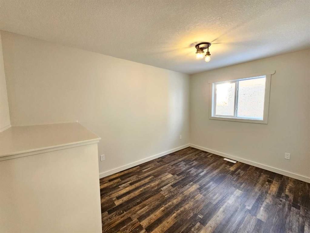 9215 94a Avenue  - Photo 21
