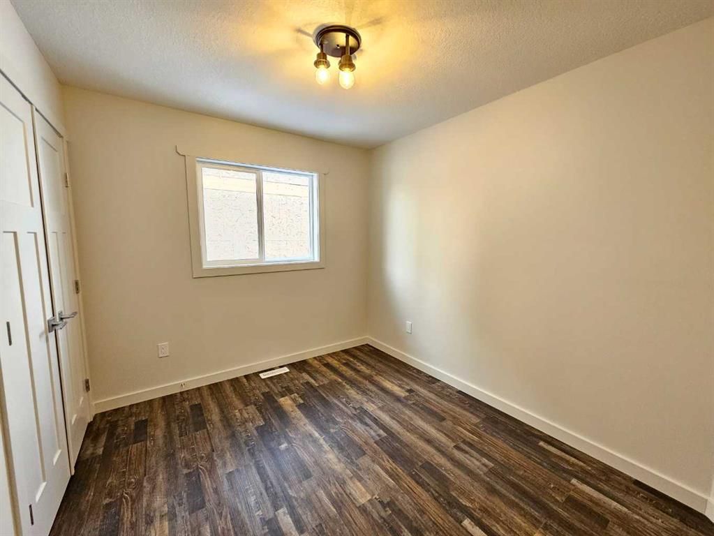 9215 94a Avenue  - Photo 23