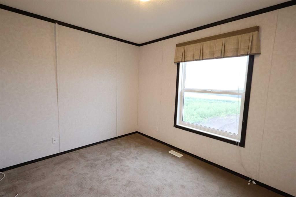 Pt: NE-8-73-5-W6 RGE RD 54   - Photo 12