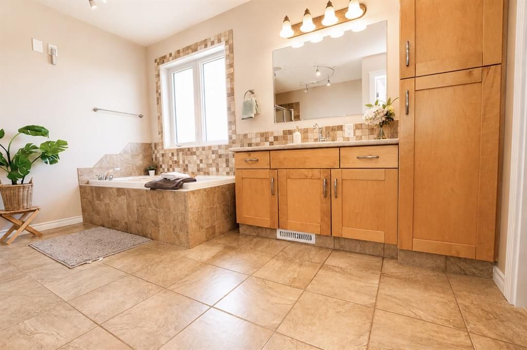 12701 Lakeshore Drive  - Photo 25