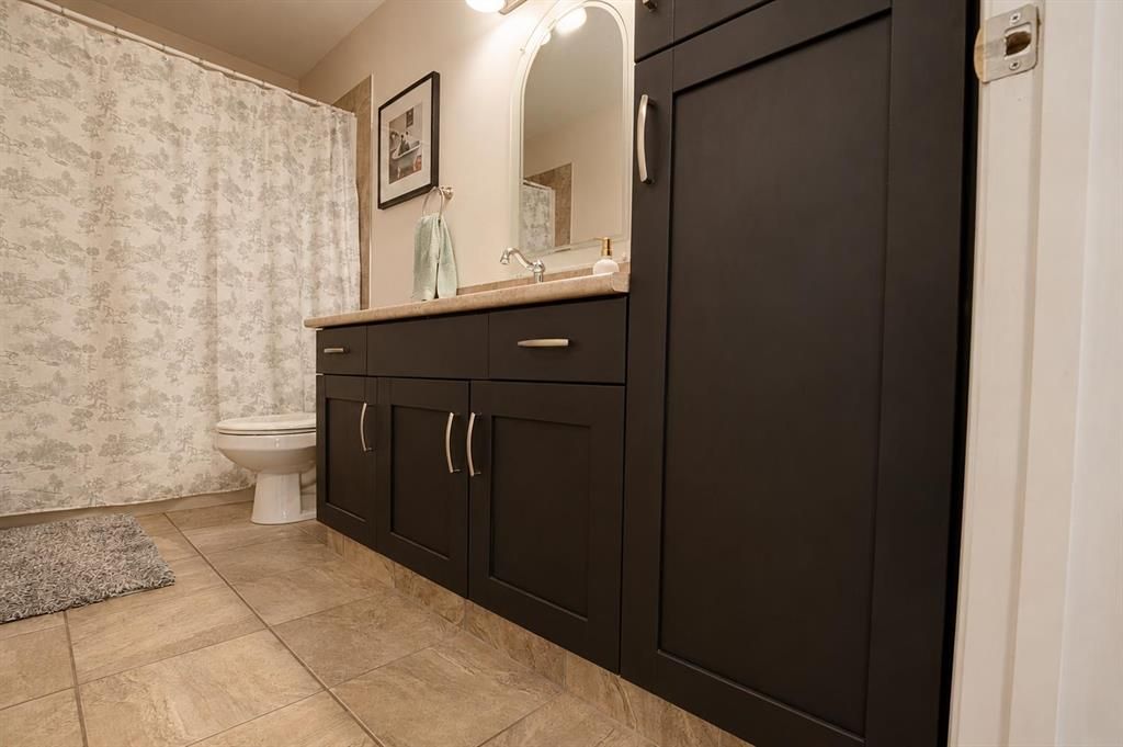 12701 Lakeshore Drive  - Photo 30