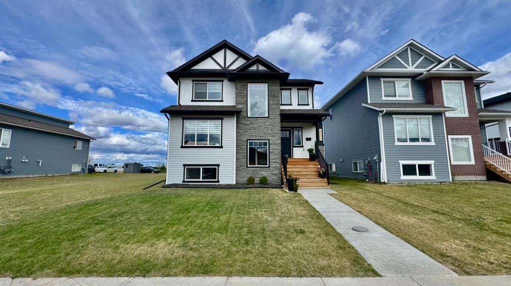 8606 72 Avenue  - Photo 2